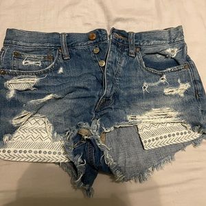 Vintage high rise festival American eagle jeans size 6